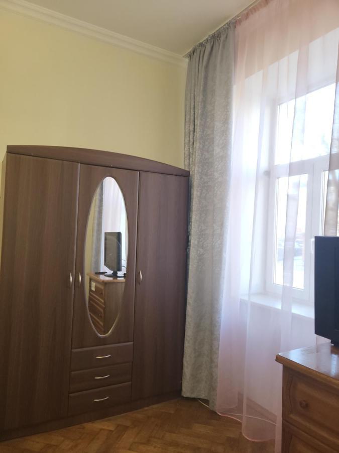 Затишна Оселя Apartment Liov Exterior foto